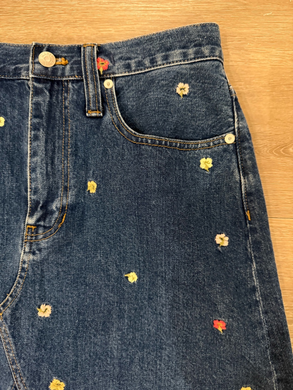 Madewell Confetti Floral Embroidered Denim A-Line Mini Skirt Size 28 - Picture 13 of 14